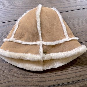 Ugh winter hat